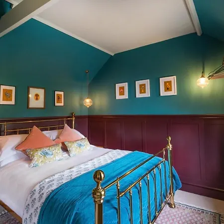 The Queens Hotel Chew Magna