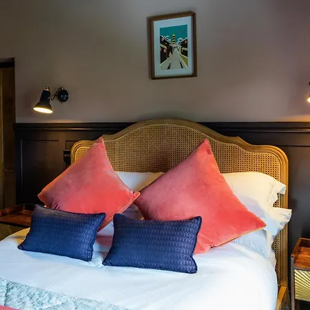 Hotel The Queens